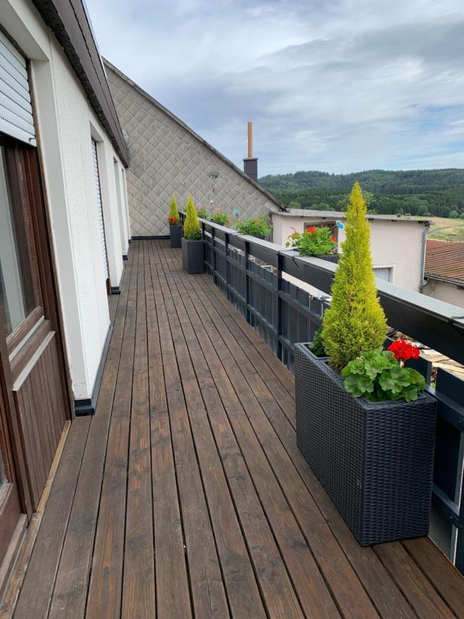 Bed and Breakfast Vina Am Ring Mannebach  Екстер'єр фото