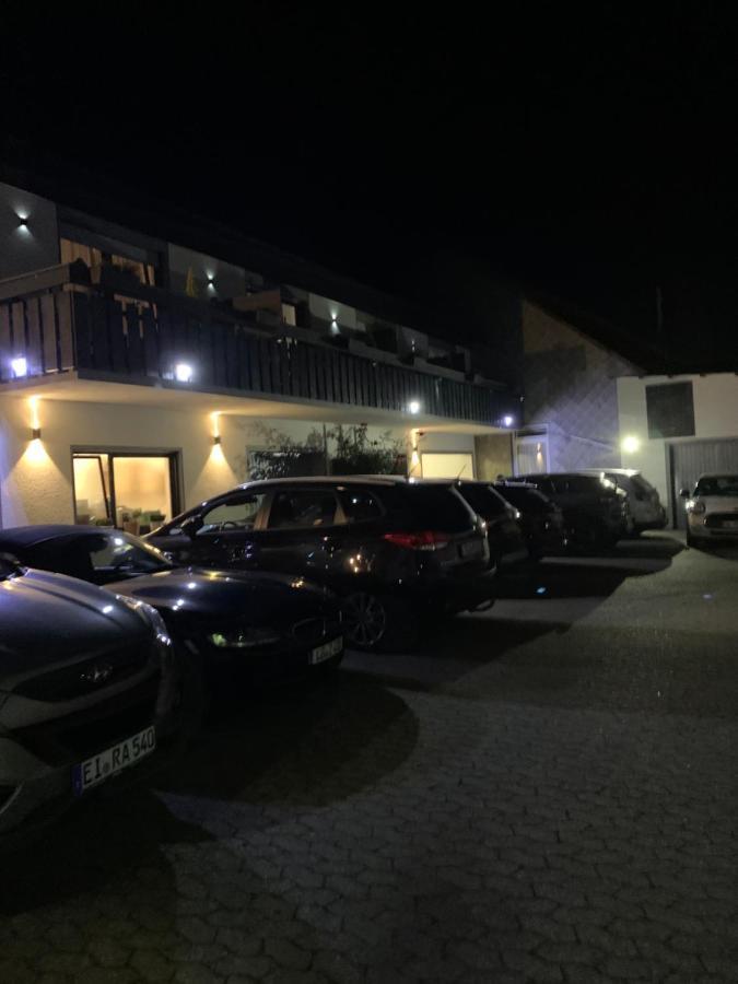 Bed and Breakfast Vina Am Ring Mannebach  Екстер'єр фото