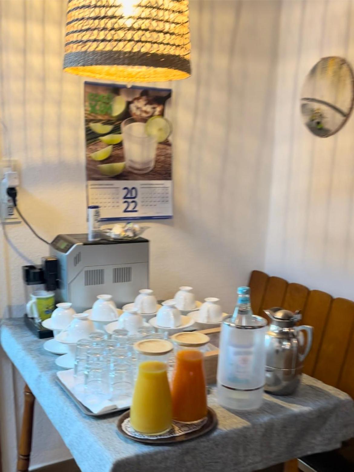 Bed and Breakfast Vina Am Ring Mannebach  Екстер'єр фото