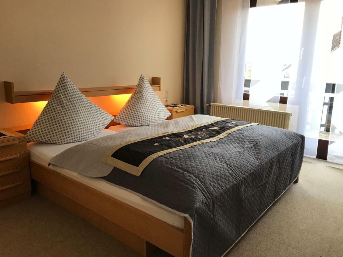 Bed and Breakfast Vina Am Ring Mannebach  Екстер'єр фото