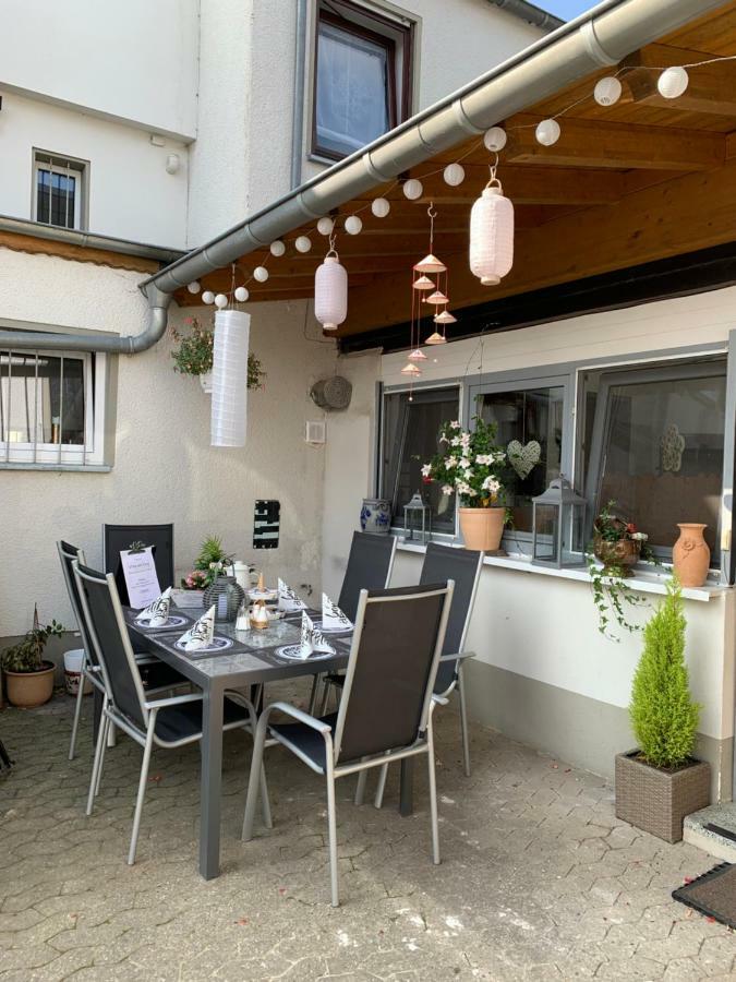 Bed and Breakfast Vina Am Ring Mannebach  Екстер'єр фото