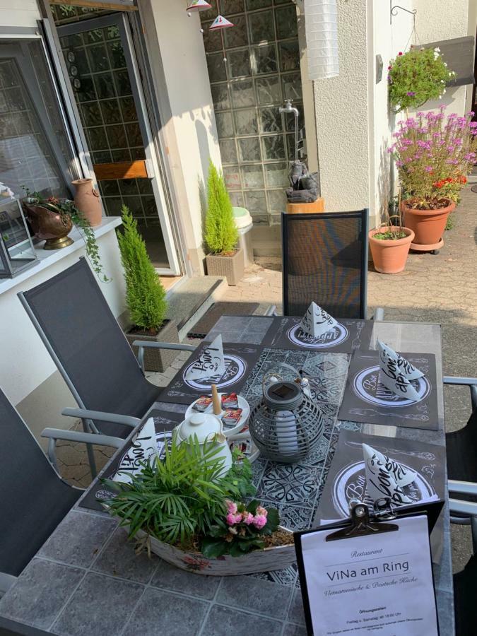 Bed and Breakfast Vina Am Ring Mannebach  Екстер'єр фото