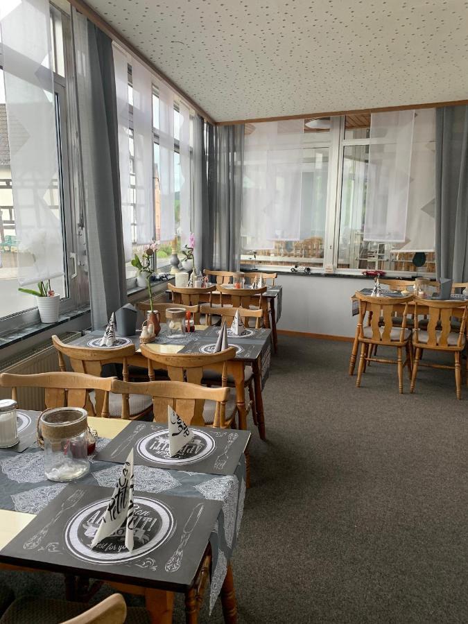 Bed and Breakfast Vina Am Ring Mannebach  Екстер'єр фото